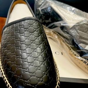 Black Mens Gucci Shoes, perfect for spring summer!